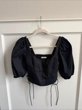 NWT Abercrombie Puff Sleeve Crop Top with Lace-Up Sides
